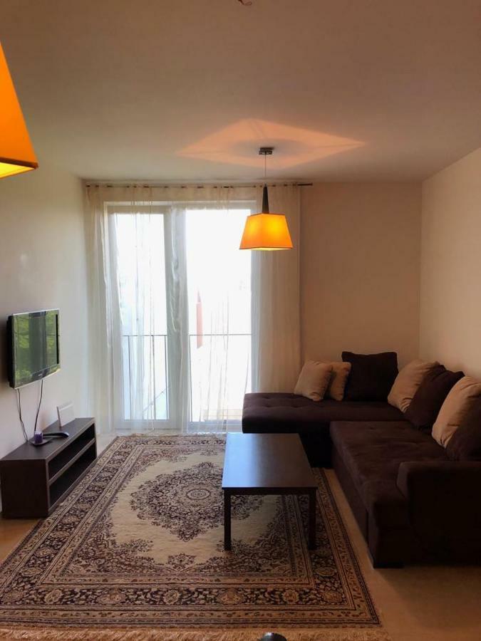 Three-Room Holiday Apartment Паланга Екстериор снимка