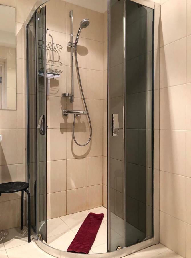 Three-Room Holiday Apartment Паланга Екстериор снимка
