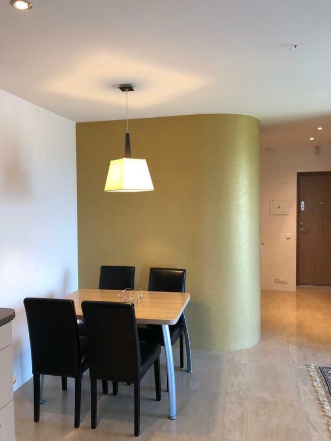 Three-Room Holiday Apartment Паланга Екстериор снимка